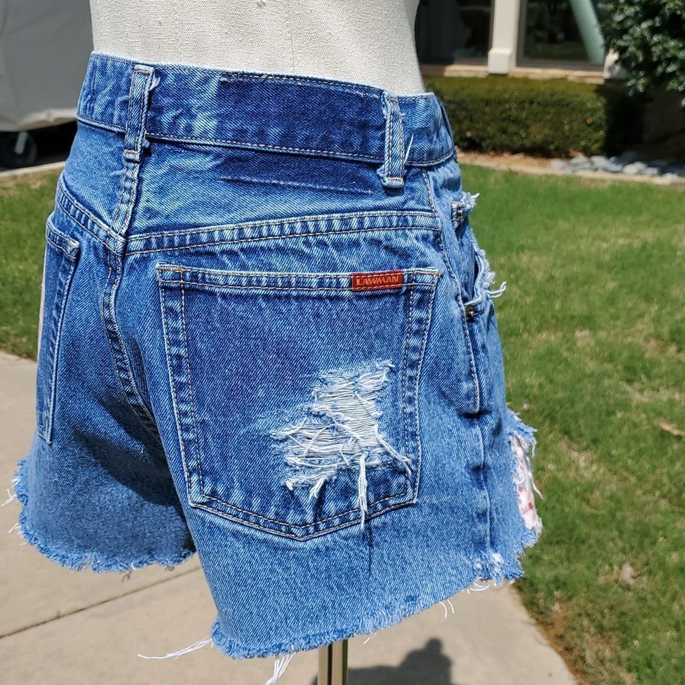 NEW  HEY SUE! UPCYCLES DROPPING SOON!! Lawman Upcycled Shorts Denim Jean - Picture 8 of 9